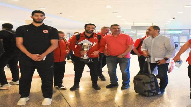 بعثة يد الأهلي تعود