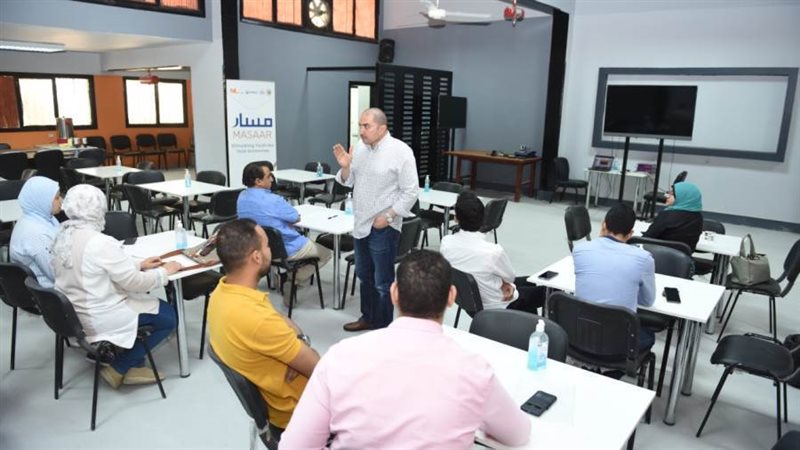 جانب من الورش