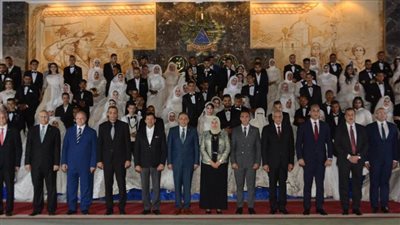 المنطقة المركزية العسكرية تنظم حفل زفاف جماعيًا لـ100 شاب وفتاة