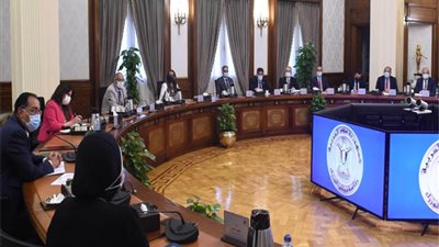 مدبولي يكلف بإعداد ورقة عمل عامة هدفها الإسهام في زيادة ومضاعفة الصادرات