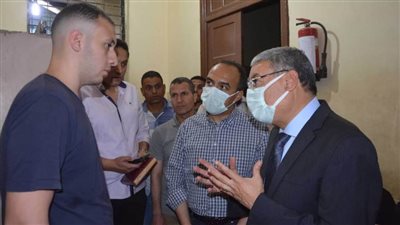 بعد تماثلهم للشفاء.. خروج مصابي حادث انقلاب ميكروباص بترعة الإبراهيمية بالمنيا