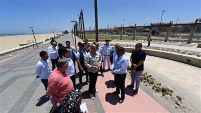 وزير الإسكان يتابع مشروع الكورنيش ومنطقة الفيلات بمدينة المنصورة الجديدة