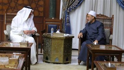 شيخ الأزهر يؤكد تقديره لجهود خادم الحرمين في خدمة حجاج بيت الله الحرام