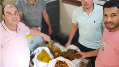 ضبط مواد غذائية منتهية الصلاحية في حملة بالبحيرة