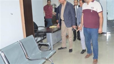 سكرتير مساعد بنى سويف يغلق أكاديمية غير مرخصة ومركز طبي مخالف