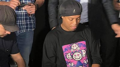 رونالدينهو: كان نفسى ألعب بجوار محمد صلاح.. لهذا السبب