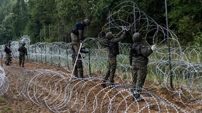 بولندا: الانتهاء من بناء الحاجز الحدودي مع بيلاروسيا يونيو المقبل