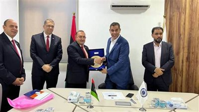 نائب رئيس الوزراء الليبي يلتقي وفد الهيئة العربية للتصنيع ويقبل الدعوة لزيارة مصر