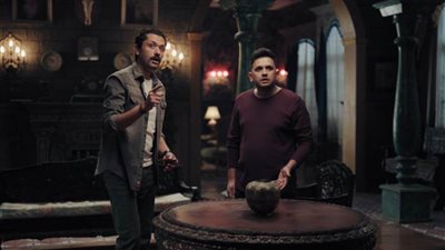 كريم محمود عبد العزيز ومصطفى خاطر يواجهان أشباح القصر الملعون في 