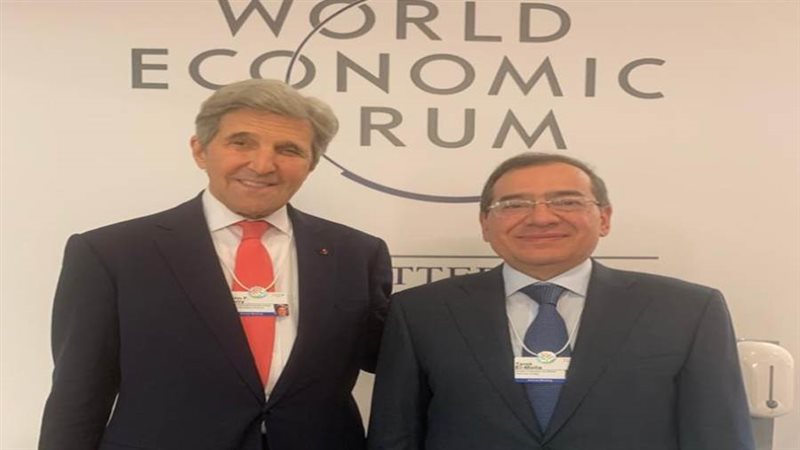 وزير البترول مع جون