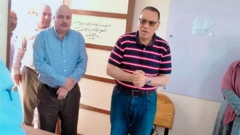 محافظ الشرقية خلال