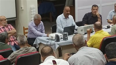 تعليم السويس يستقبل رؤساء لجان الدبلومات الفنية لمناقشة سير الامتحانات 