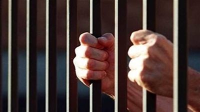 القبض على مستريح أسيوط نصب على المواطنين بحجة توظيفها في الاستثمار العقاري 