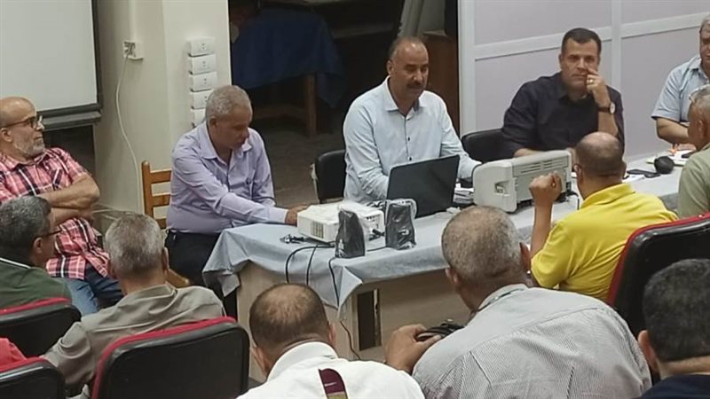 الفولي ورؤساء اللجان