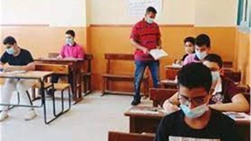 أمتحانات الدبلومات