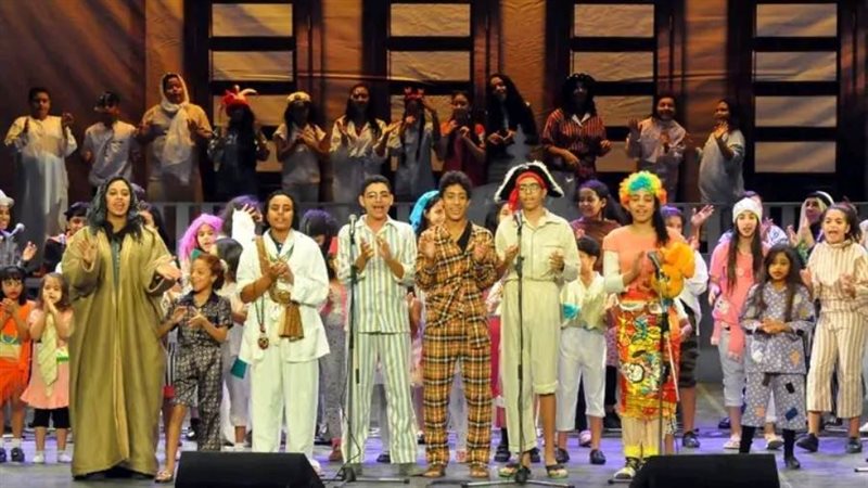 العقلاء في حفل فني