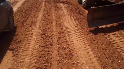بتكلفة ٣ملايين جنيه البدء في رصف طريق طلعت ضرغام بالوادى الجديد 