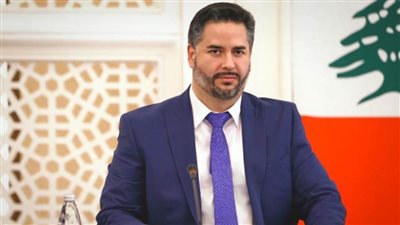 وزير الاقتصاد اللبناني يحذر التجار من التلاعب وعدم الالتزام بسعر الصرف