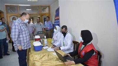 محافظ أسيوط يتفقد فاعليات حملة 