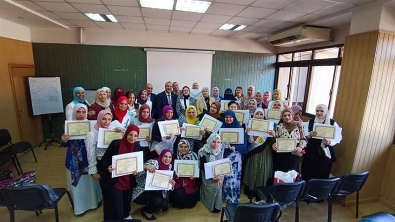 فريق معلمات رياض