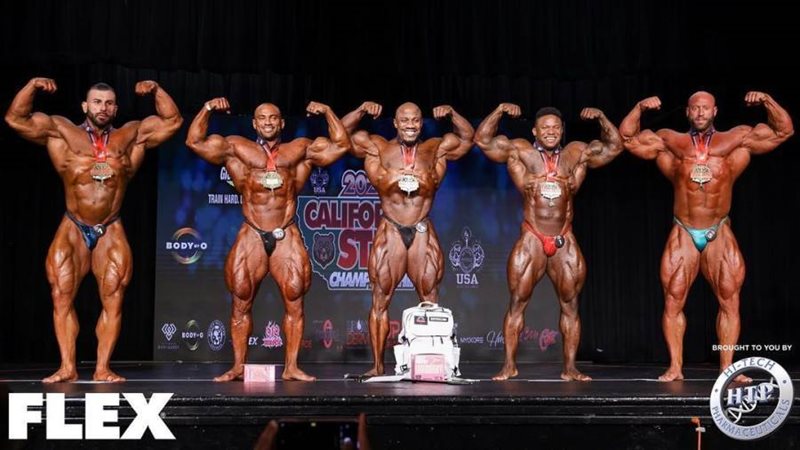 شعبان وسط أبطال كمال