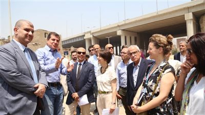 ممثلو الوكالة الفرنسية للتنمية يتفقدون مشروعات برنامج الارتقاء الحضري بمحافظة القاهرة