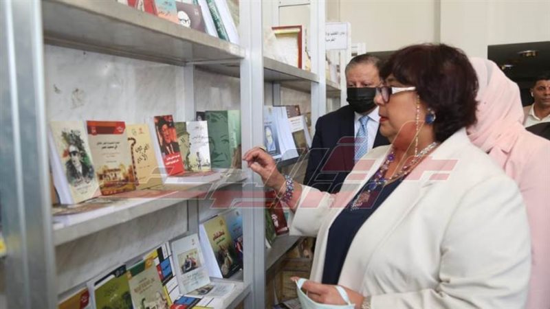 جانب من افتتاح المعرض