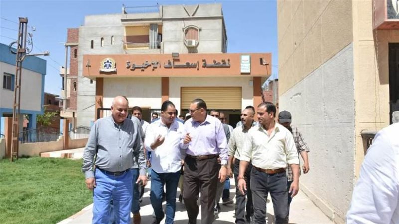 محافظ الشرقية خلال