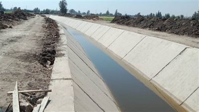 تبطين ترعة الإشرافية بالبحيرة بتكلفة ١٨ مليون جنيه 