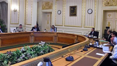 مساعد أول رئيس الوزراء: استمرار التنسيق والتعاون بين مختلف الجهات للتعامل الفورى مع المعوقات