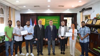 فوز فريق جامعة الإسكندرية بجائزة التميز من جمعية مهندسي البترول SPE الدولية