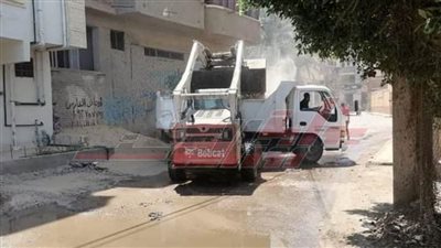حملة نظافة مكبرة فى بيلا بكفر الشيخ لمنع انتشار الحشرات بالصيف