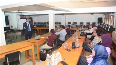 جامعة سوهاج تختتم برنامجها التدريبي عن التحليل الإحصائي في البحث العلمي