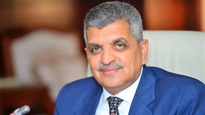 رئيس هيئة قناة السويس: القناة حققت أعلى إيراد شهري في مايو الماضي