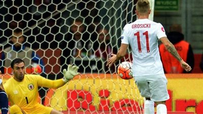 بولندا تفوز على ويلز 2-1 بدوري الأمم الأوروبية