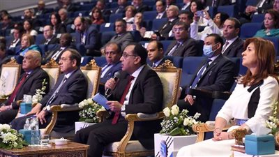 رئيس الوزراء: ما شهدته الدولة المصرية من طفرة في البنية التحتية مكننا من العمل لمضاعفة صادراتنا