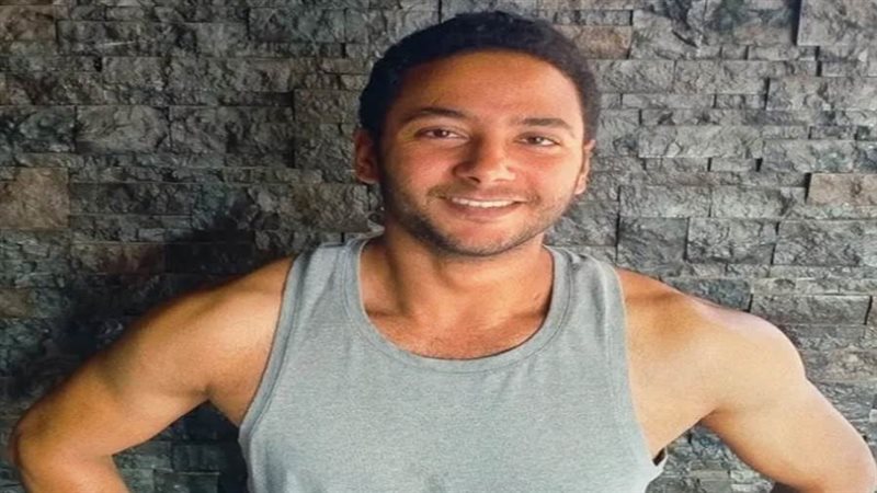 الفنان الشاب ياسين