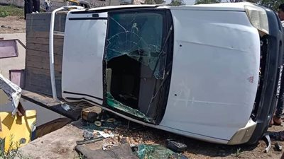 إصابة 11 عاملًا في حادث تصادم سيارتي نقل بالدقهلية 