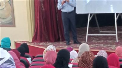 انتظام أعمال القوافل التعليمية للمراجعات النهائية للشهادة الثانوية بالبحيرة