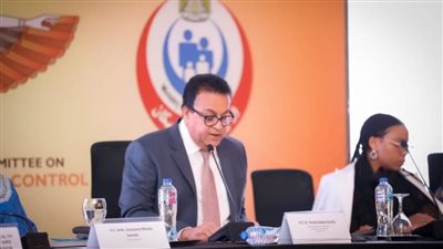 عبد الغفار: دعم الدول الإفريقية لمواجهة الأوبئة ومكافحة الأمراض السارية وغير السارية