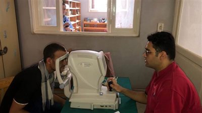 محافظ أسيوط: تنظيم قافلة طبية مجانية بقرية بني قره بالتعاون مع شباب متطوع بوحدة السكان