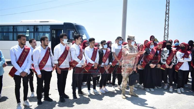 زيارة الطلاب