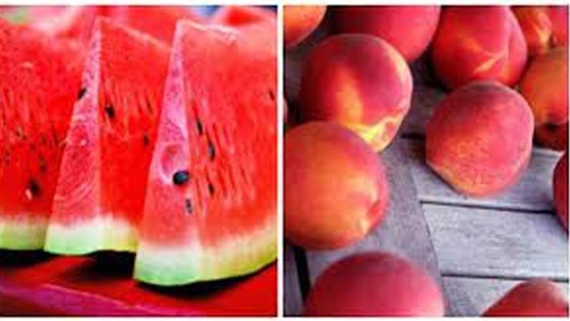 البطيخ والخوخ