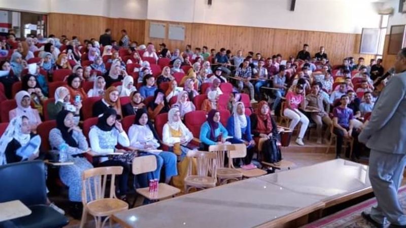 حضور مكثف لطلبة الثانوية