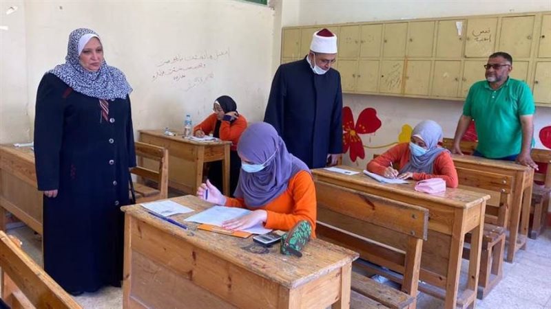 رئيس قطاع المعاهد