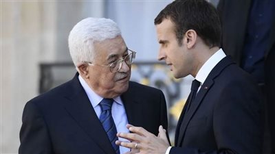 أبو مازن يُبلغ نظيره الفرنسي أن الوضع الحالي مع إسرائيل لا يمكن السكوت عليه أو تحمله