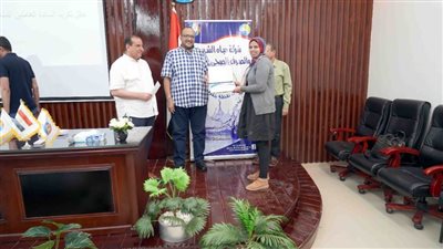  مياه سوهاج تكرم 48 من العاملين المتميزين في تقديم خدمات مياه الشرب والصرف الصحي