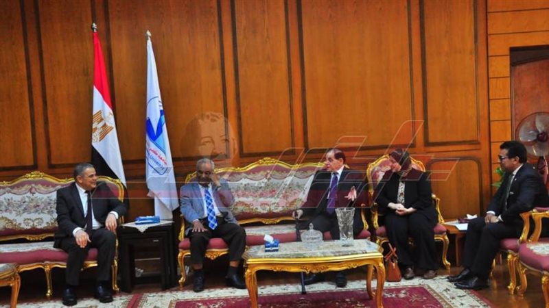 خلال اللقاء