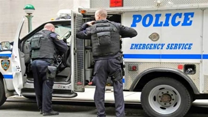 مقتل وإصابة 13 شخصا