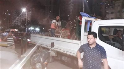 حملات مكبرة لإزالة الإشغالات والتعديات بأحياء الإسكندرية